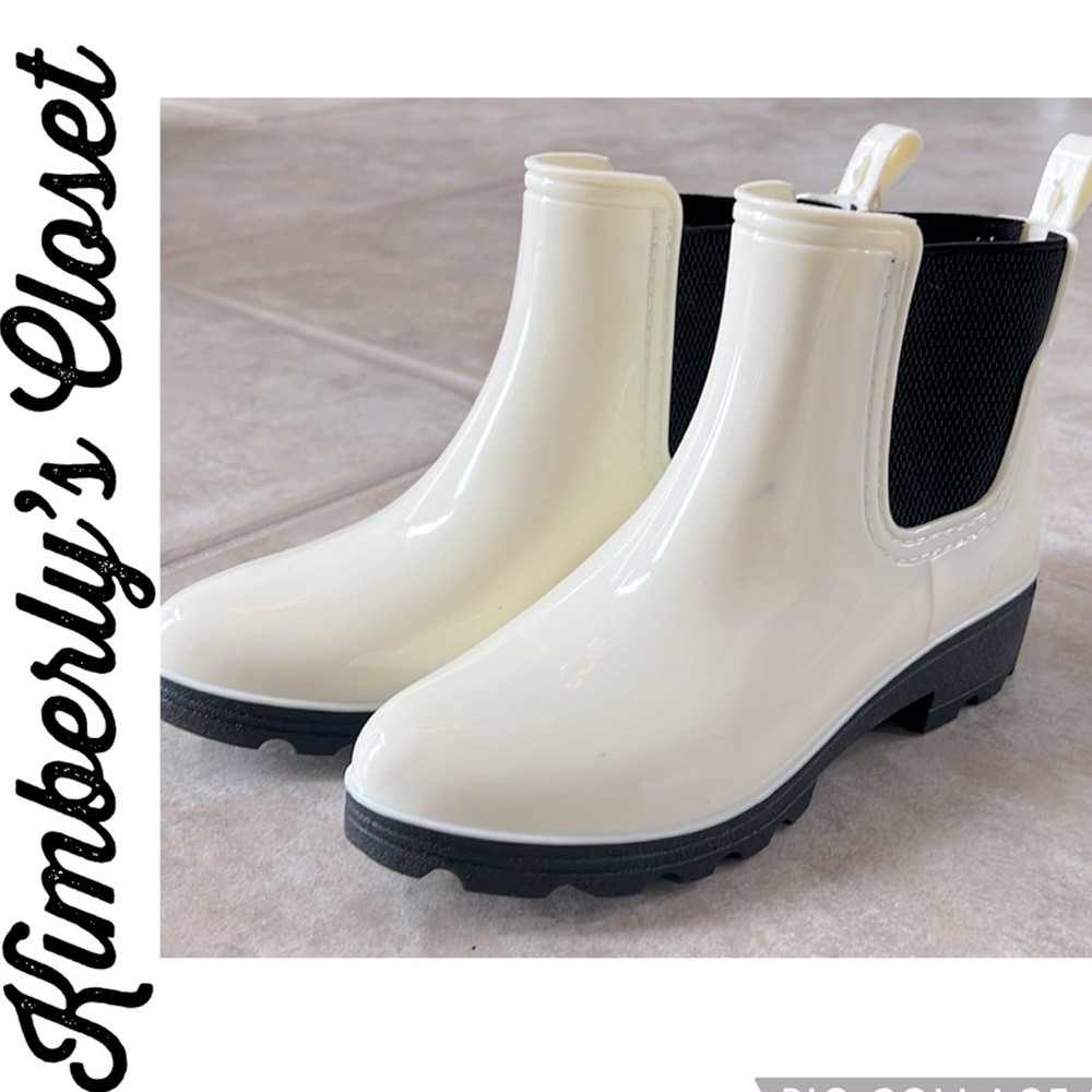 🆕💕SEVEN7 Halifax Rain Bootie